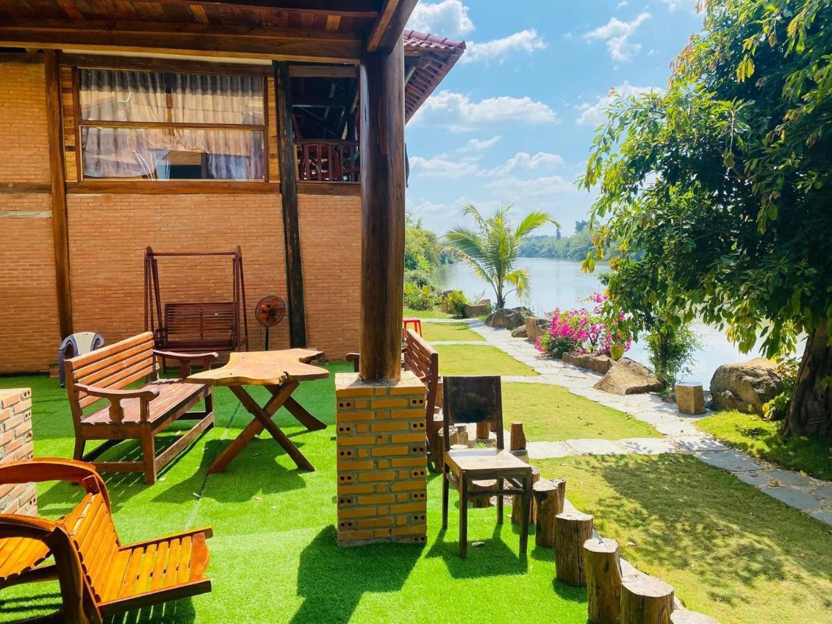 Ngoc Tien Farmer Eco Lodge Cát Tiên Exterior foto